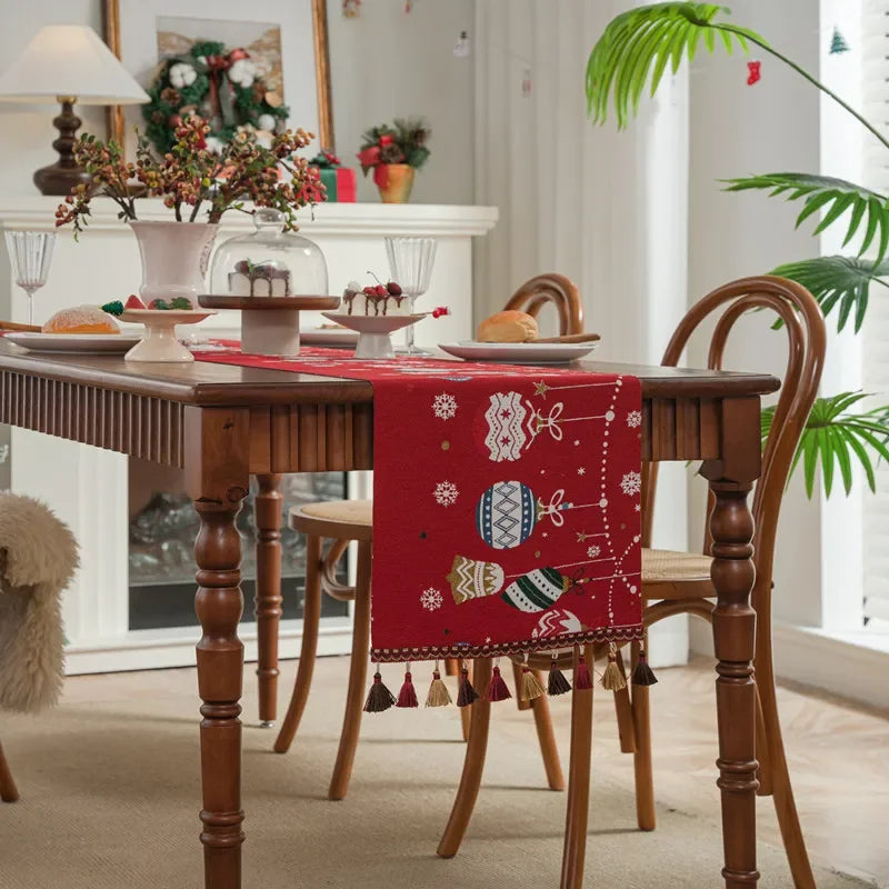 Christmas Snowflake Decoration Table Runner Jacquard Dining Cloth New Year Gift Winter Home Rustic Decor Bed Tail Flag Cover