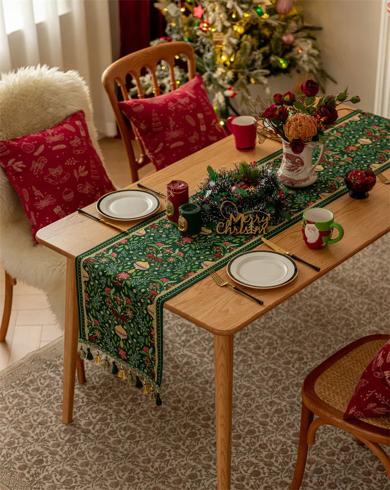 Christmas Snowflake Decoration Table Runner Jacquard Dining Cloth New Year Gift Winter Home Rustic Decor Bed Tail Flag Cover