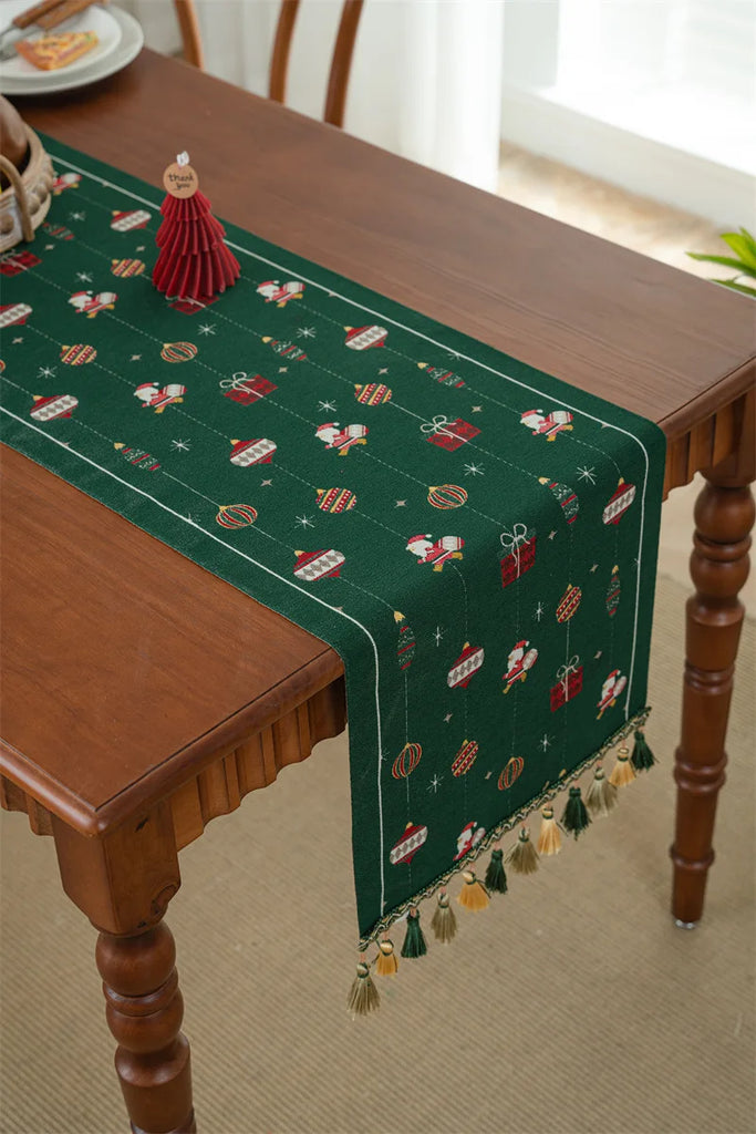 Christmas Snowflake Decoration Table Runner Jacquard Dining Cloth New Year Gift Winter Home Rustic Decor Bed Tail Flag Cover