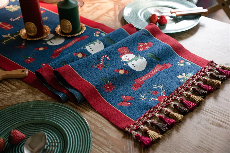 Christmas Snowflake Decoration Table Runner Jacquard Dining Cloth New Year Gift Winter Home Rustic Decor Bed Tail Flag Cover